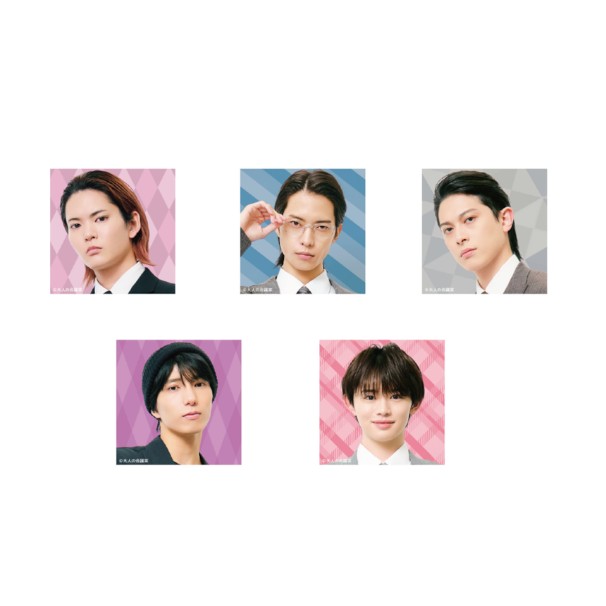 【EC限定】【間違いから始まる正義】ランダム証明写真風缶バッジ（プリズム・全5種）＜受付期間：～3/31＞